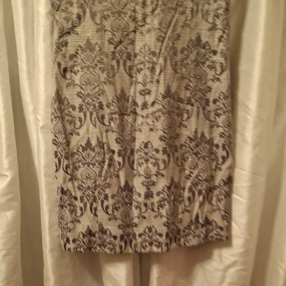 Eci Elegant Gray Sleeveless Dress with Beaded Neckline 4 💛💛💛💛 - Picture 12 of 15